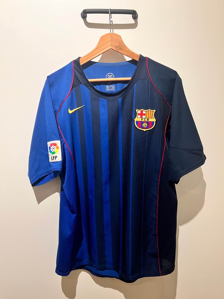 30 - FC Barcelona - MESSI (Nike)