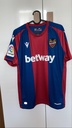 11 - Levante UD - A.J. Morales