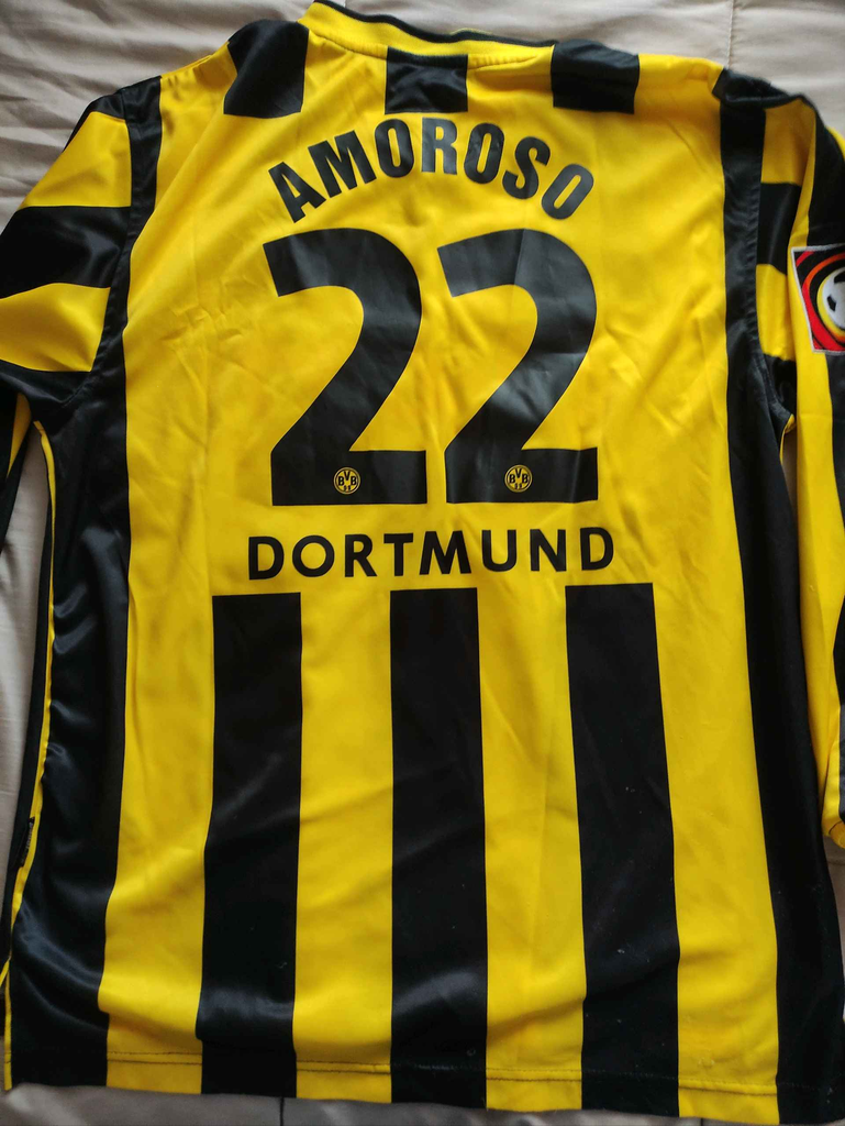 22 - Borussia Dortmund - Amoroso
