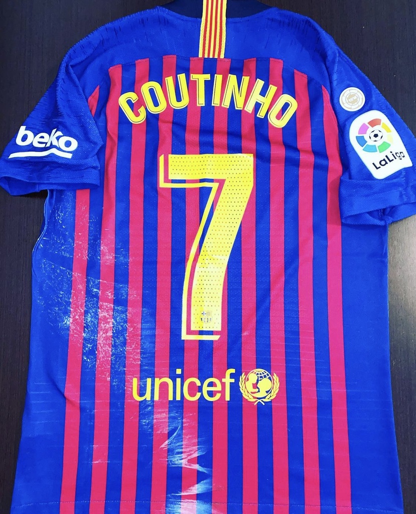 7 - FC Barcelona - Coutinho (Nike)