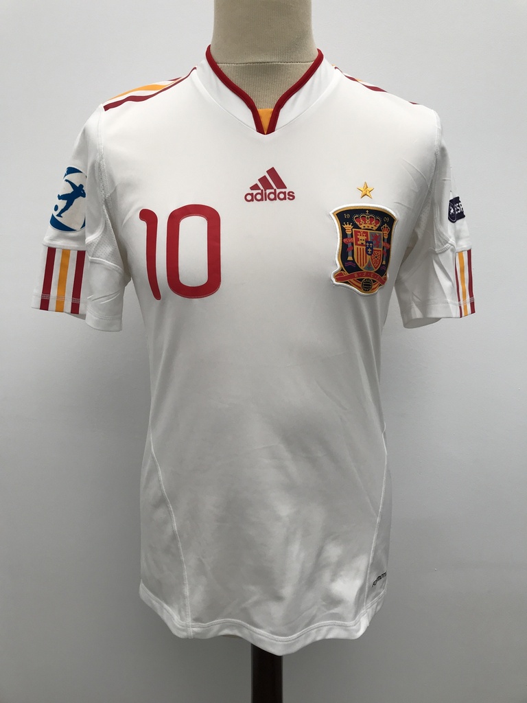 10 - Selección Española de fútbol - MATA (Adidas)