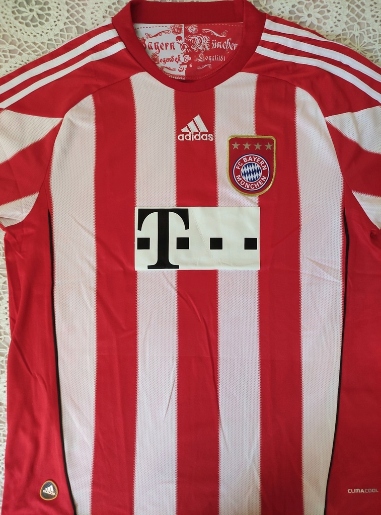 7 - FC Bayern Munich - Ribery (Adidas)
