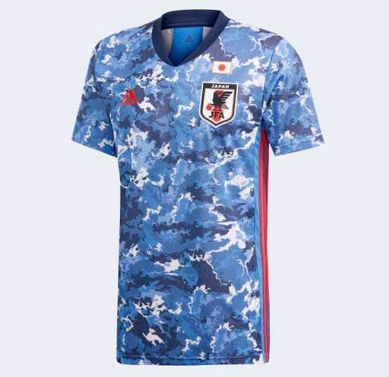 Camiseta sin nombre