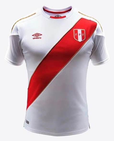Camiseta sin nombre