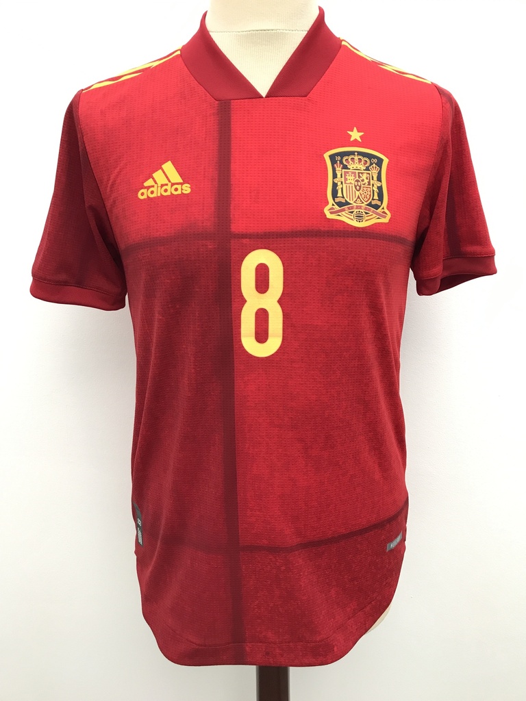 8 - Selección Española de fútbol - Fran Beltrán (Adidas)