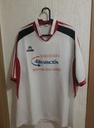 Camiseta sin nombre
