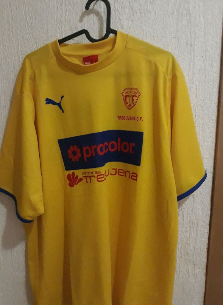 Camiseta sin nombre
