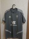 Camiseta sin nombre