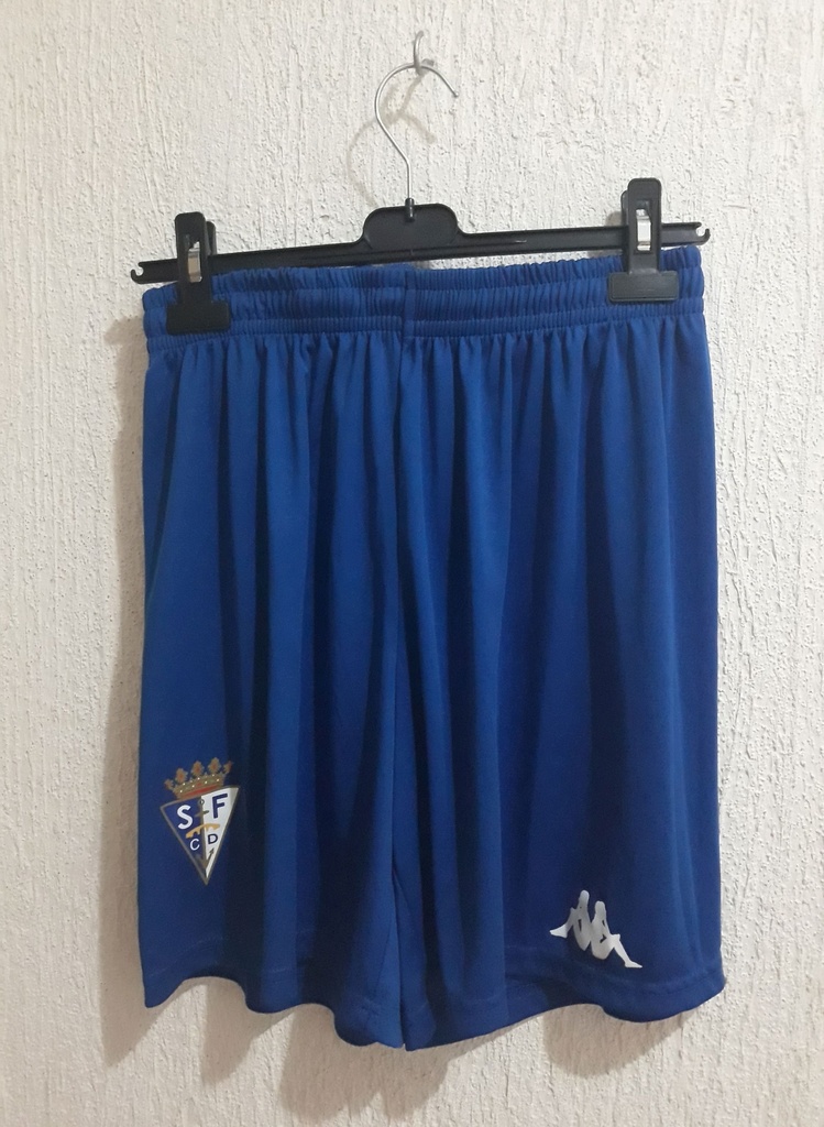 Camiseta sin nombre