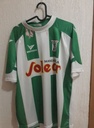 Camiseta sin nombre