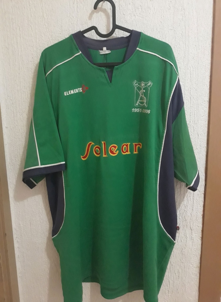 Camiseta sin nombre