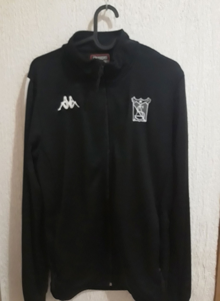 Camiseta sin nombre
