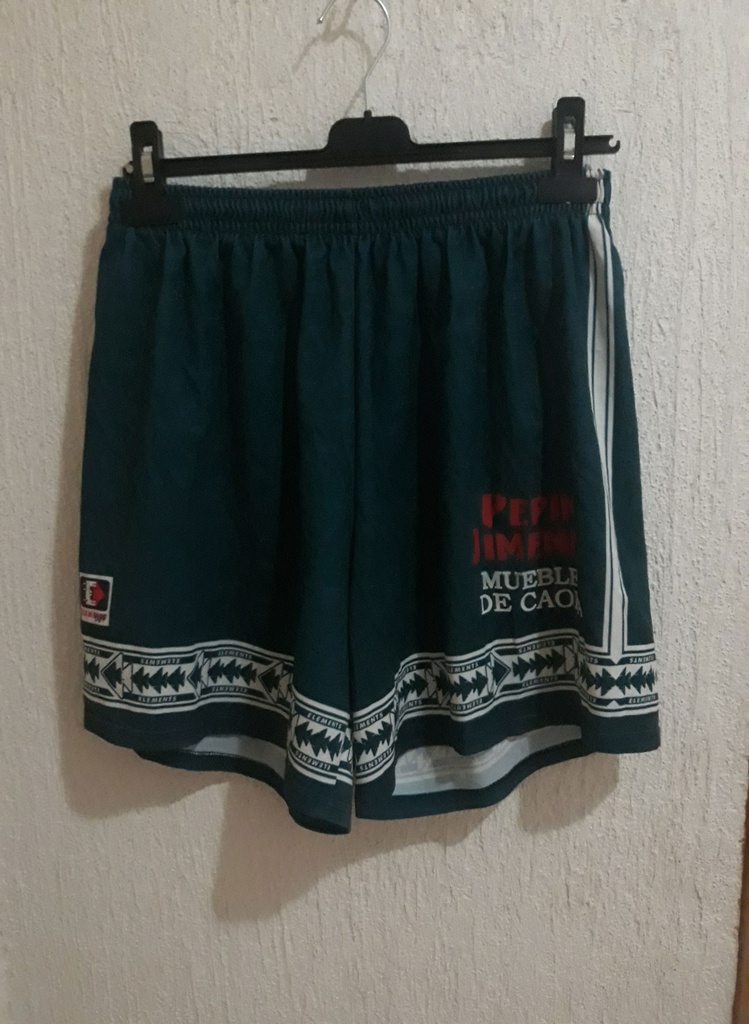 Camiseta sin nombre