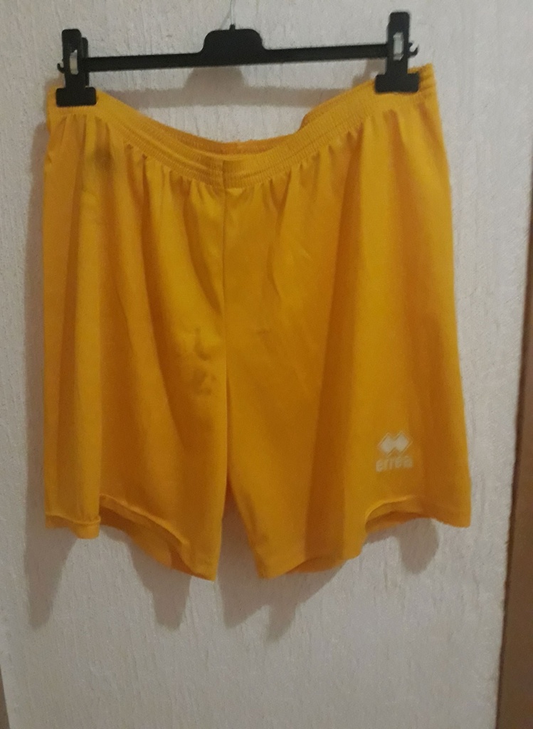 Camiseta sin nombre
