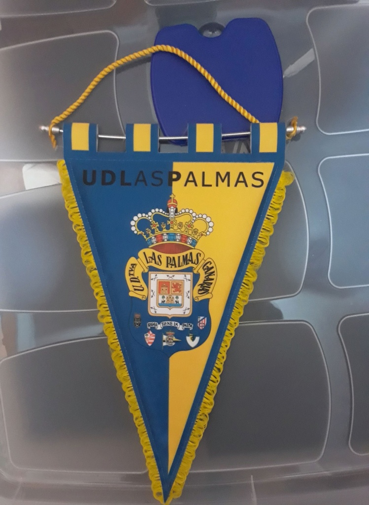 Camiseta sin nombre