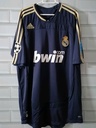 17 - MADRID 2 - VAN NISTELROOY