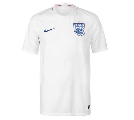 Camiseta sin nombre