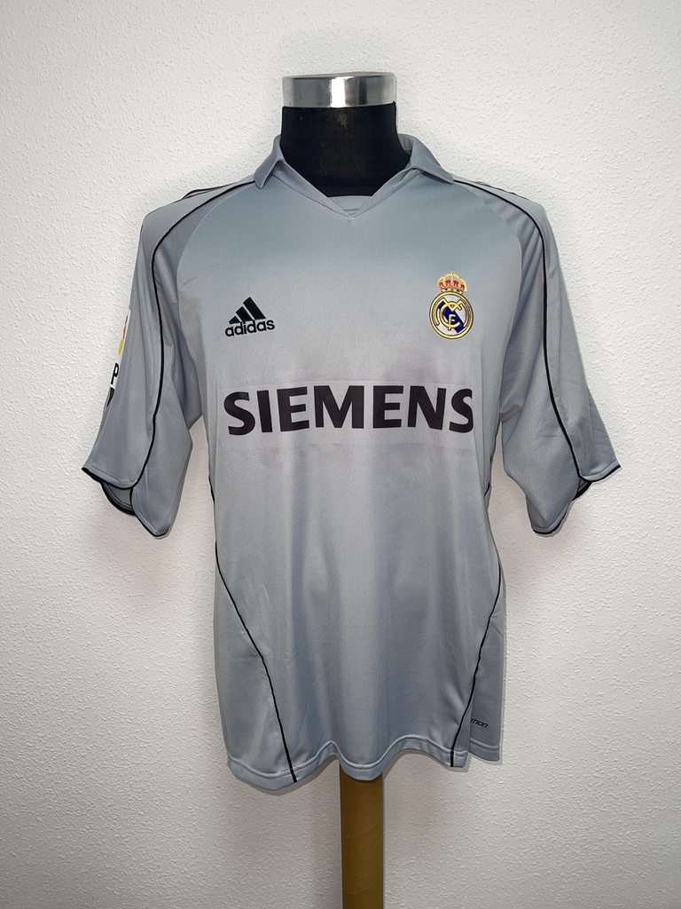 23 - Real Madrid - Beckham