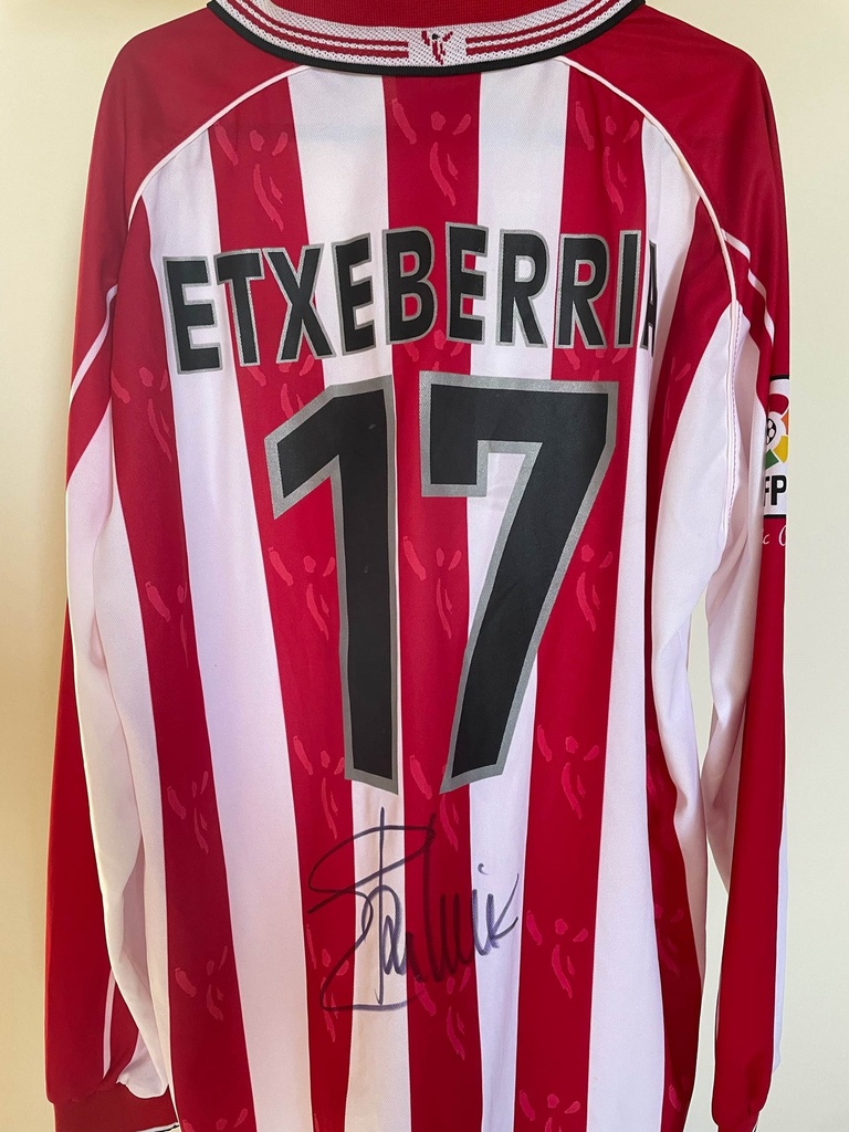 17 - Athletic Club de Bilbao - ETXEBERRIA