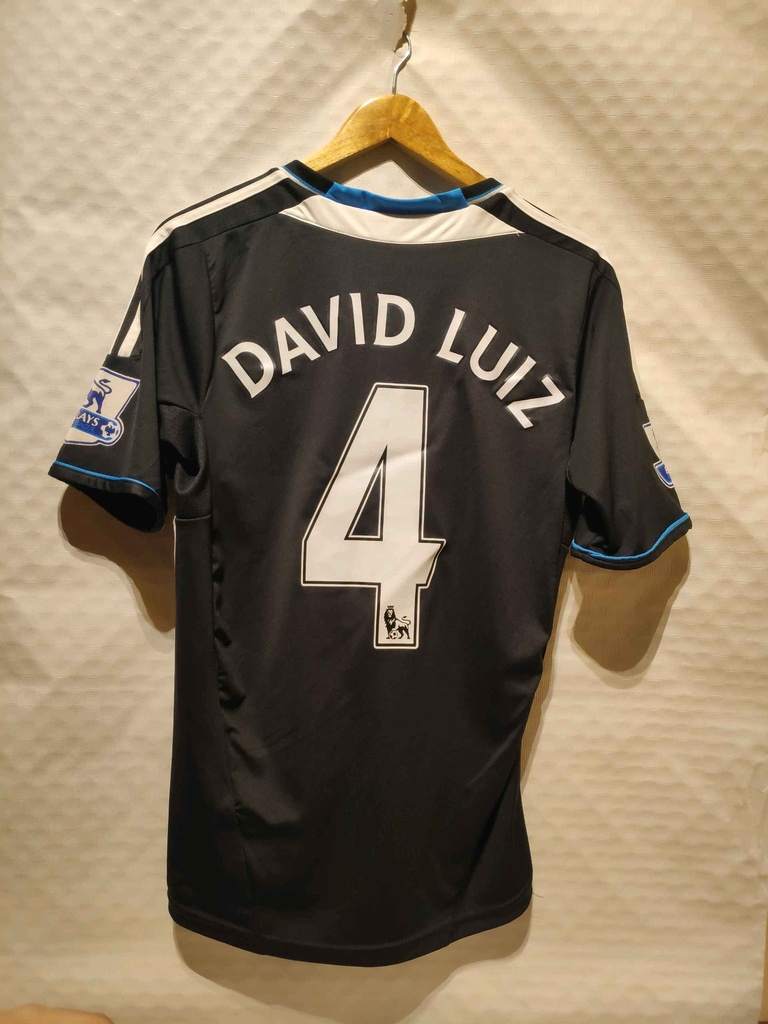 Camiseta sin nombre