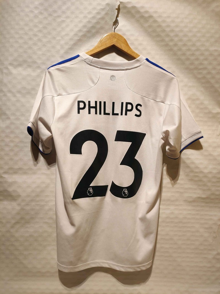 Camiseta sin nombre