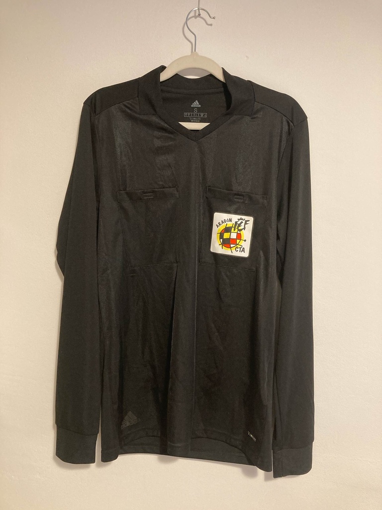 Camiseta sin nombre