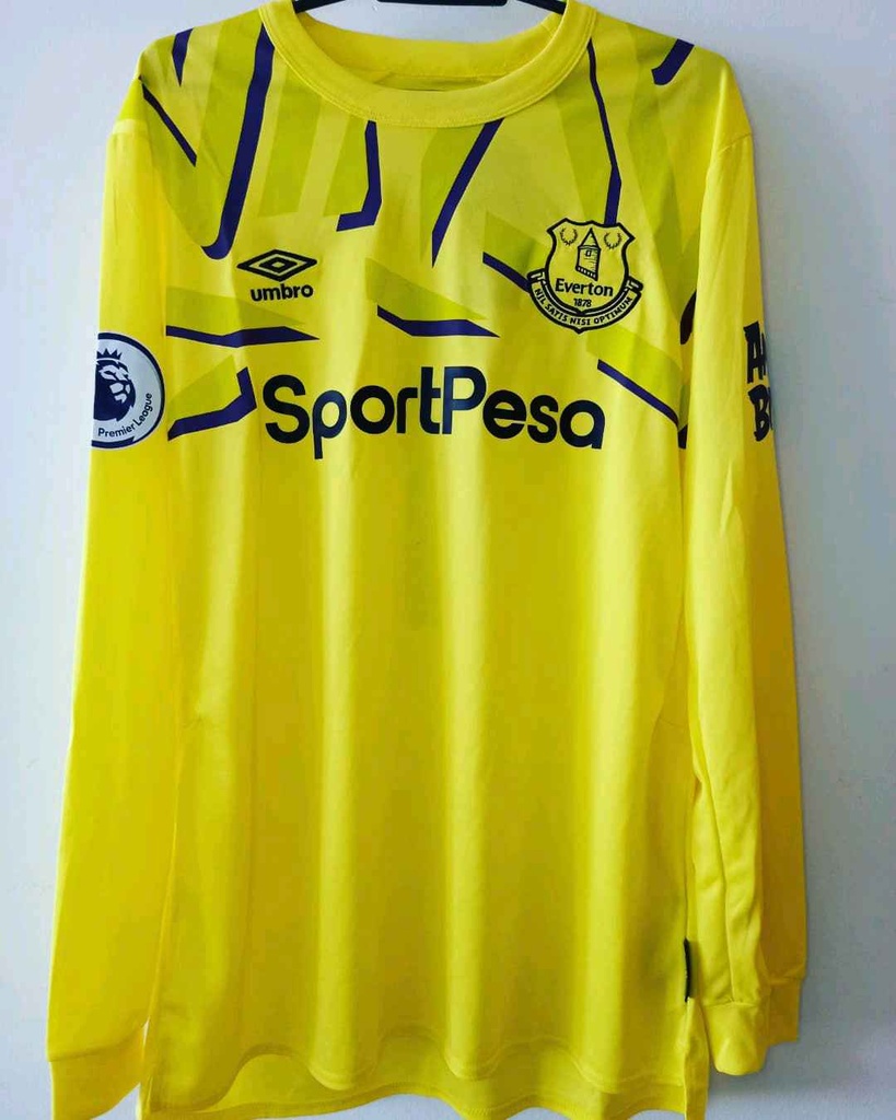 1 - Everton - Pickford