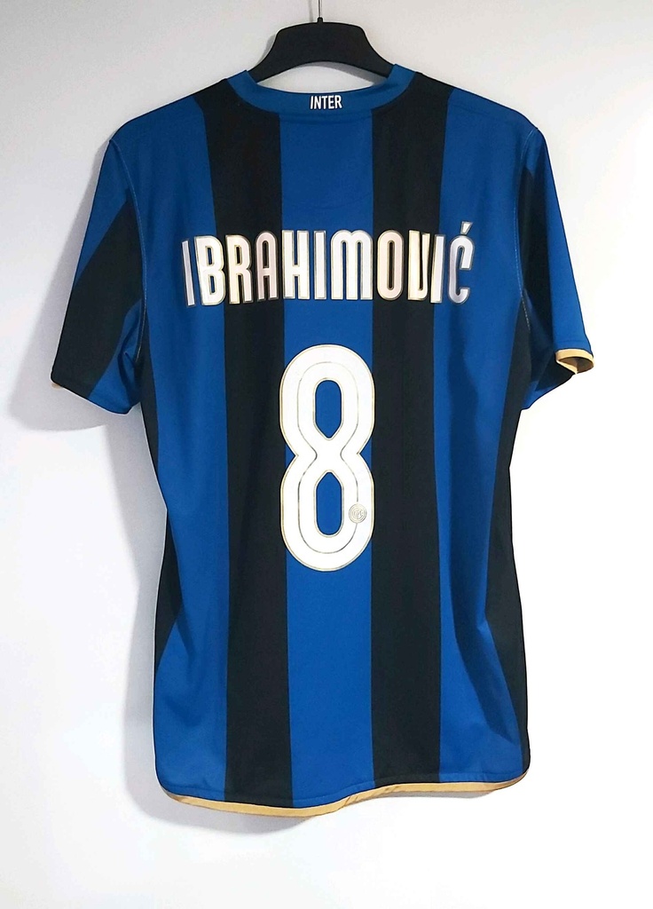 8 - FC Internazionale Milano - Ibrahimovic (Nike)