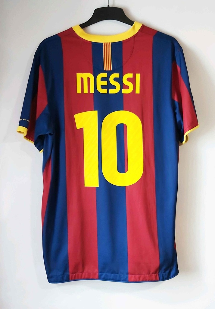 10 - FC Barcelona - Messi (Nike)