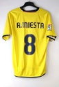 8 - FC Barcelona - Iniesta (Nike)