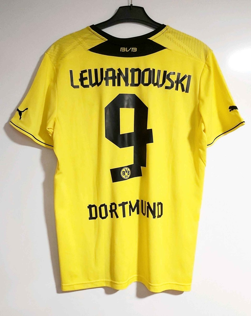 9 - Borussia Dortmund - Lewandowski