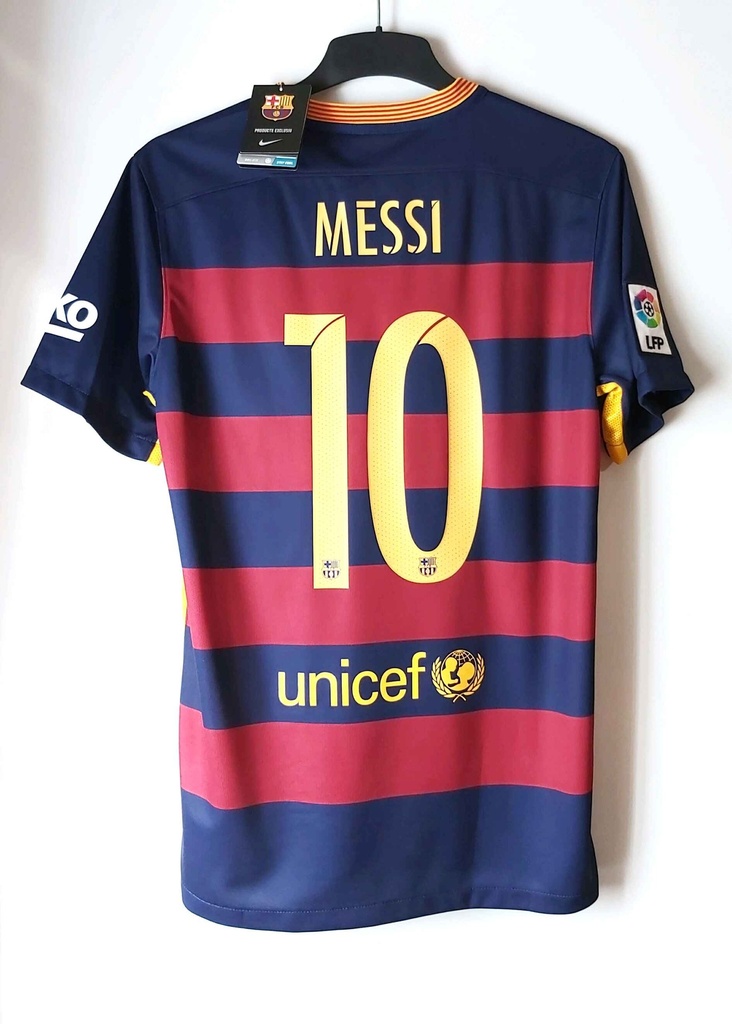 10 - FC Barcelona - Messi (Nike)