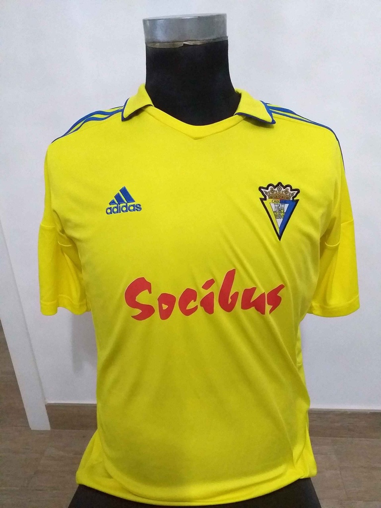 Camiseta sin nombre