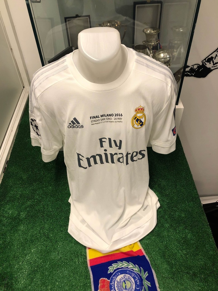 18 - Real Madrid - Lucas Vázquez