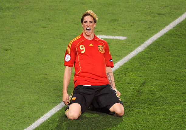 9 - España