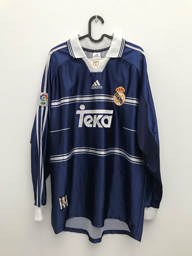 14 - Real Madrid - J.M.GUTI