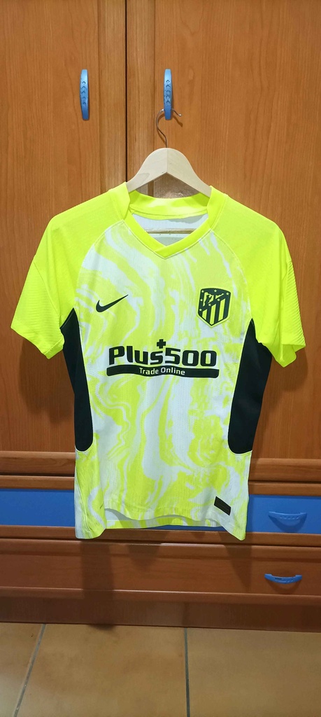 21 - Atlético de Madrid - Lombardo