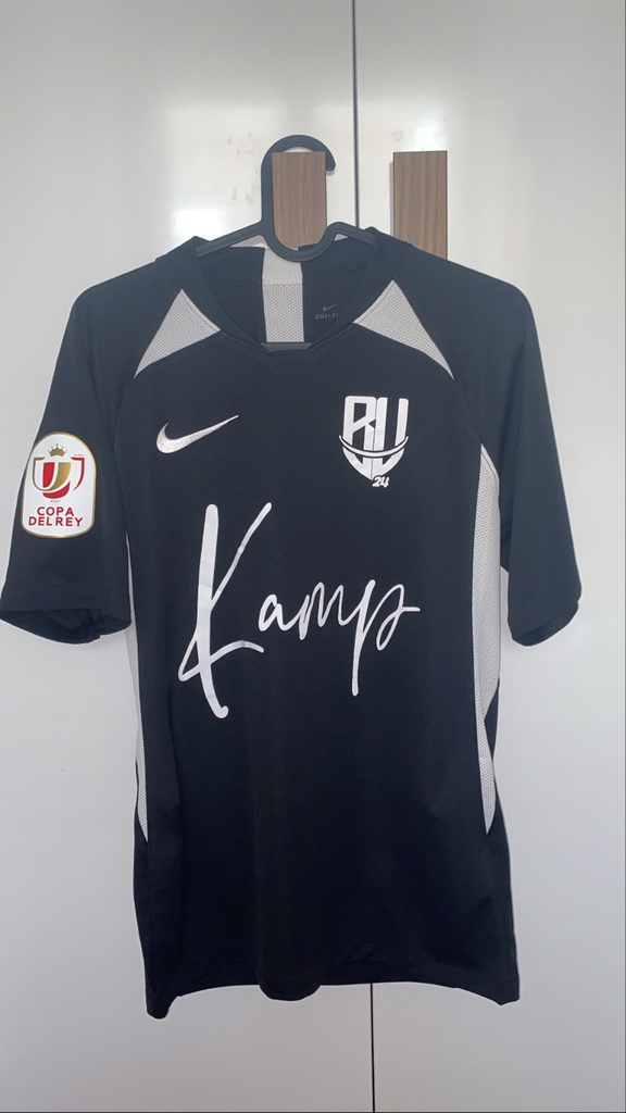 24 - Kamp - Bruno