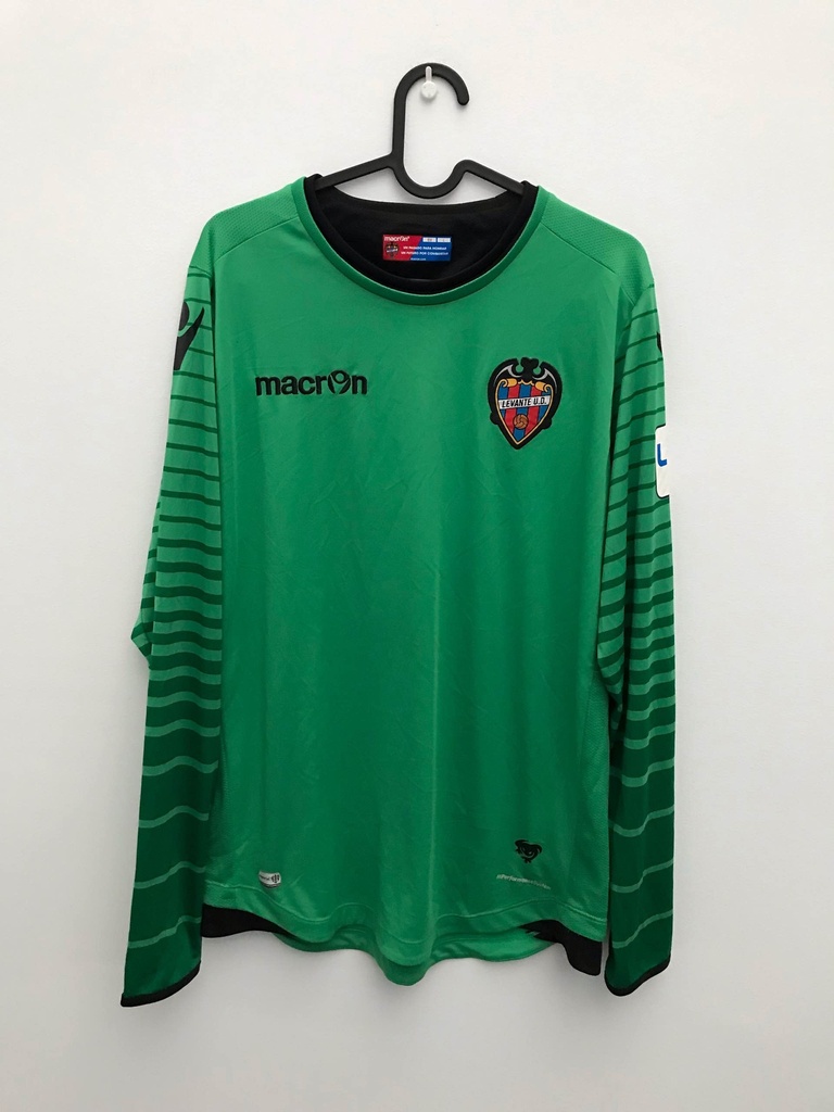 1 - Levante ud - Sergi