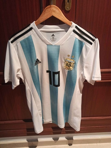 10 - Argentina - Messi