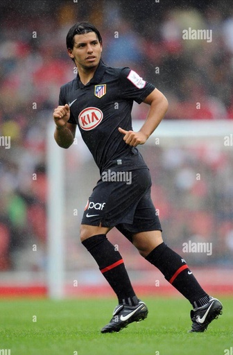 10 - Atlético de Madrid - KUN AGÜERO