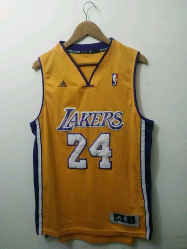24 - Los Ángeles Lakers - Bryant