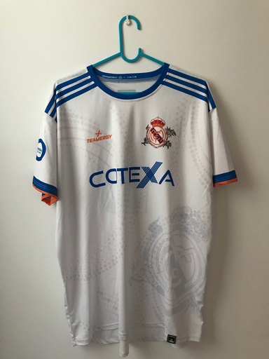 18 - Peña Del Real Madrid - Juande