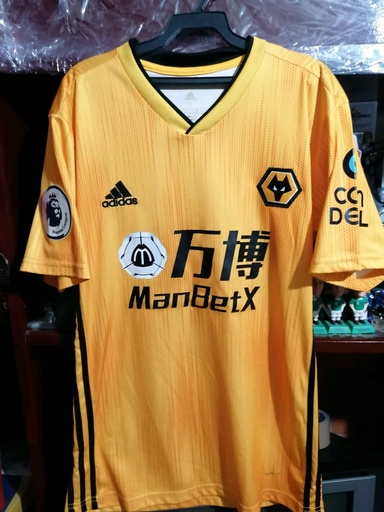 9 - Wolverhampton - Raúl