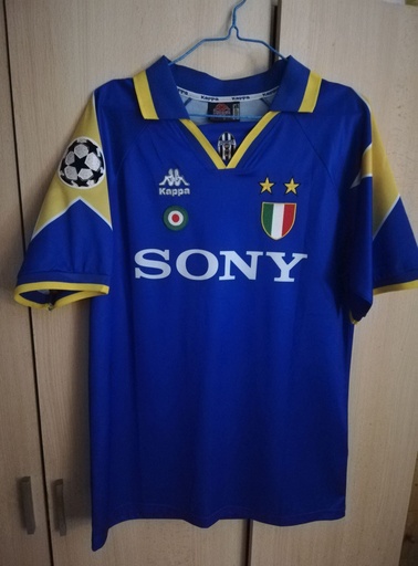 9 - Juventus - Vialli