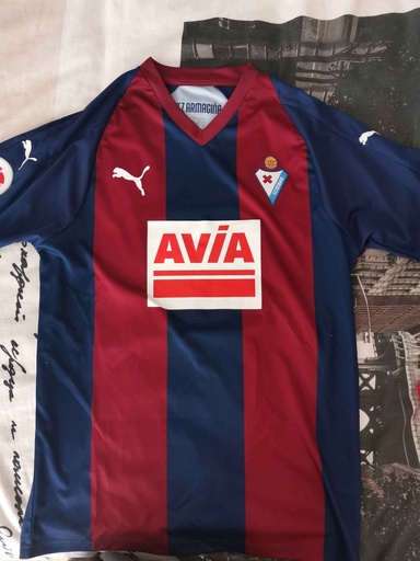 19 - Eibar - Charles L. C.