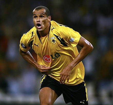 10 - AEK Atenas FC - Rivaldo (Puma)