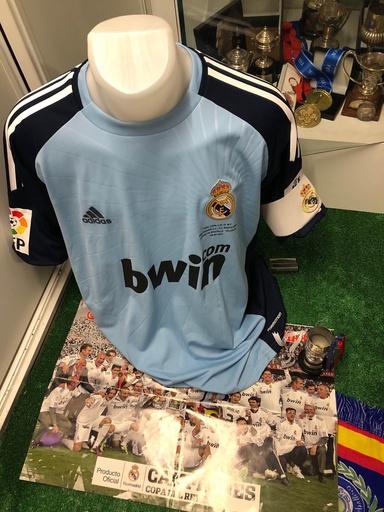 1 - Real Madrid - Casillas