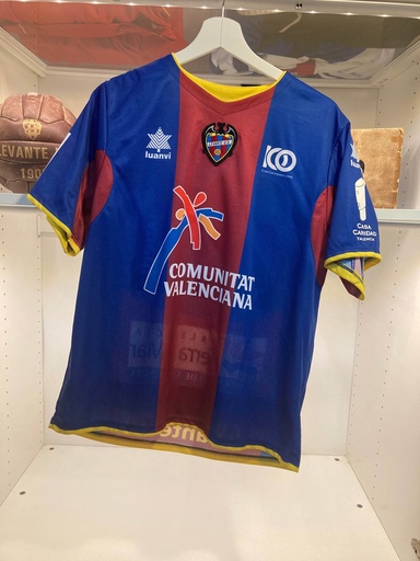 21 - Levante UD - RUBÉN