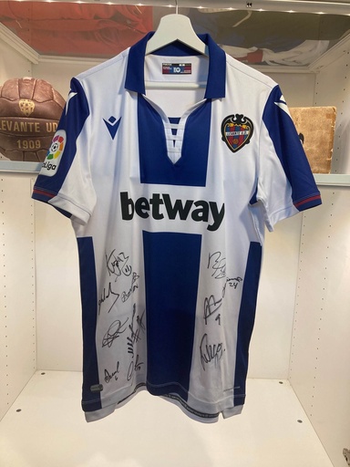 37 - Levante UD - COPA